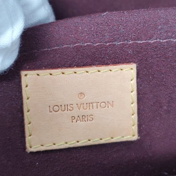 Louis Vuitton Montaigne MM Monogram Shoulder Bag - Picture 13 of 16